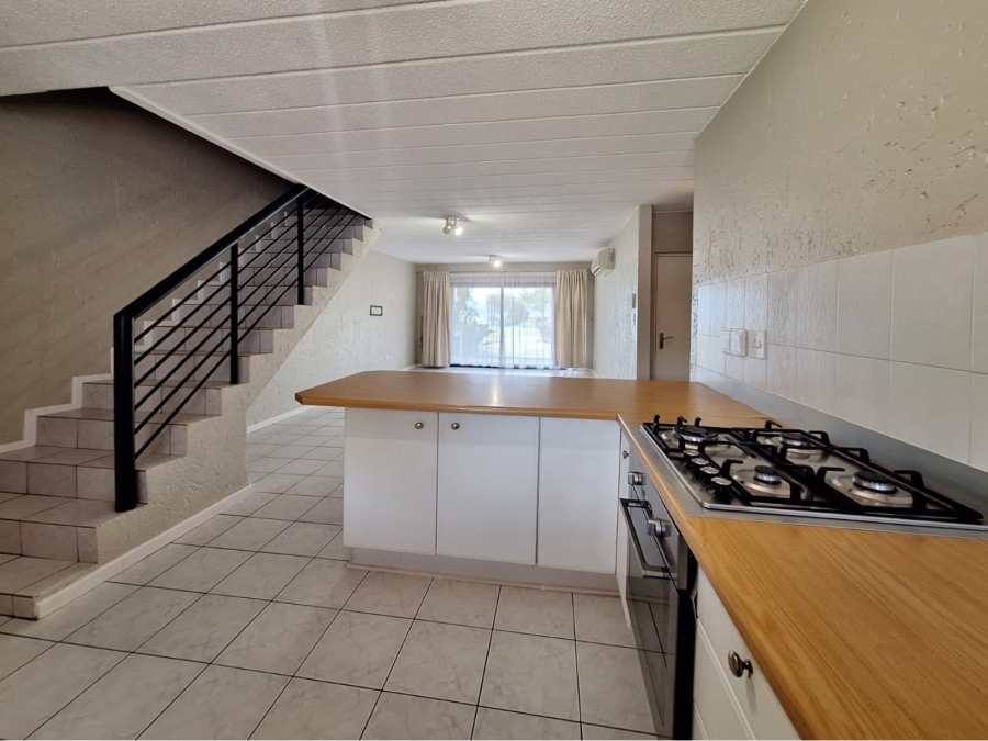 To Let 2 Bedroom Property for Rent in Key West North West